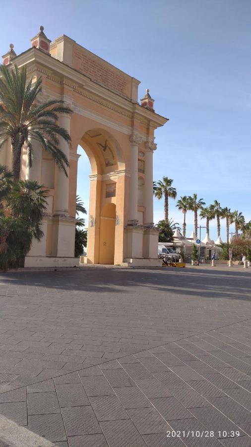 Casa Mariuccia A Due Passi Dal Mare Διαμέρισμα Finale Ligure Εξωτερικό φωτογραφία
