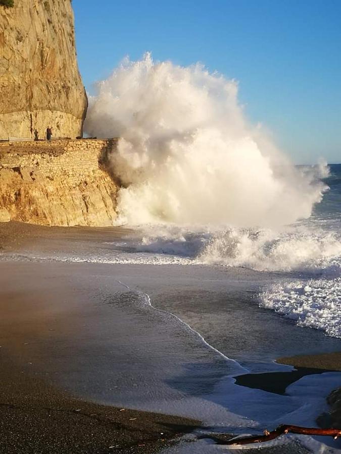 Casa Mariuccia A Due Passi Dal Mare Διαμέρισμα Finale Ligure Εξωτερικό φωτογραφία